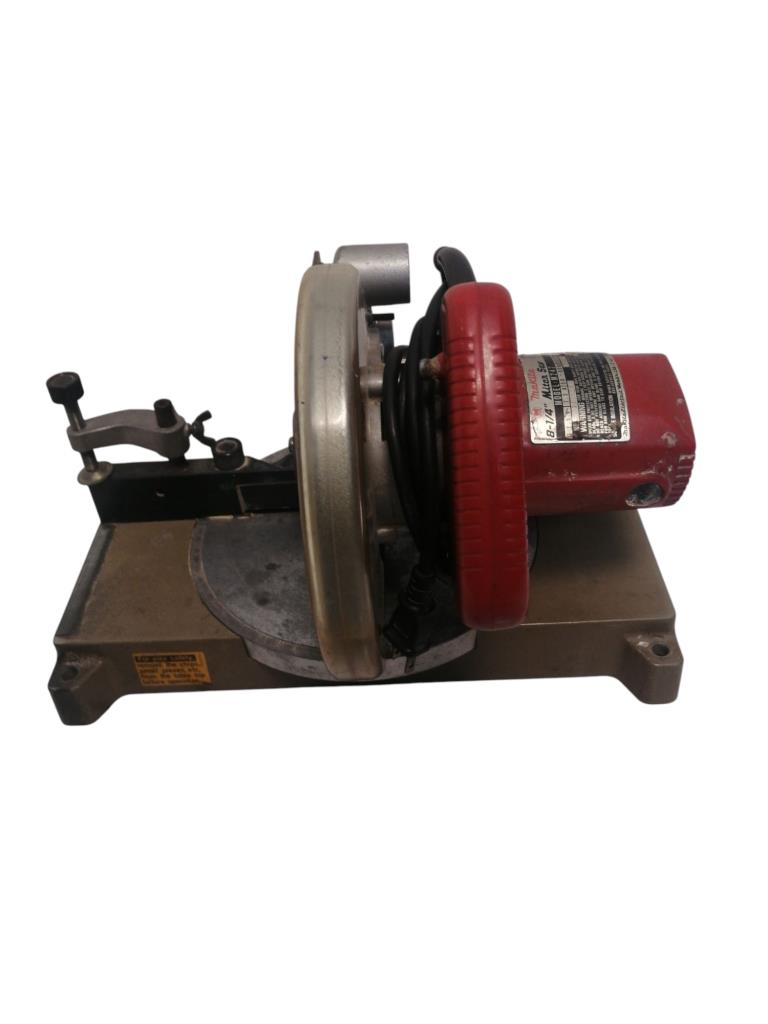 Sierra Circular 8 1/4" Makita