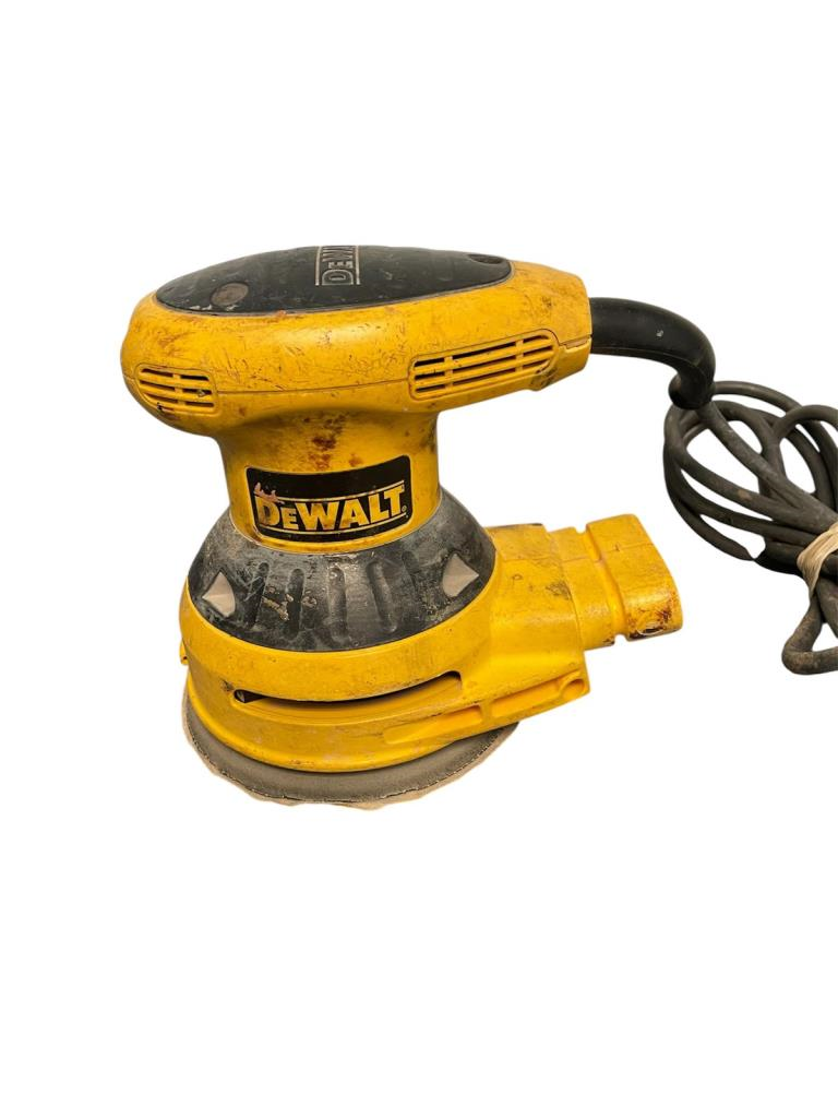 Lijadora Orbital Dewalt