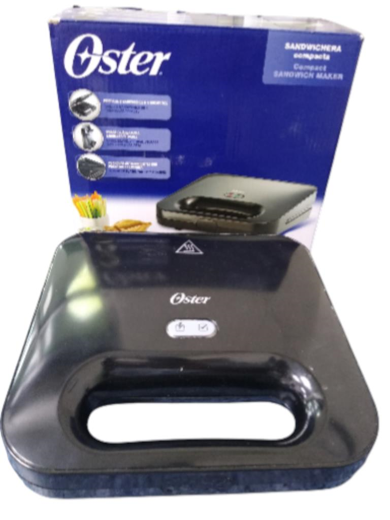 Sandwichera Oster