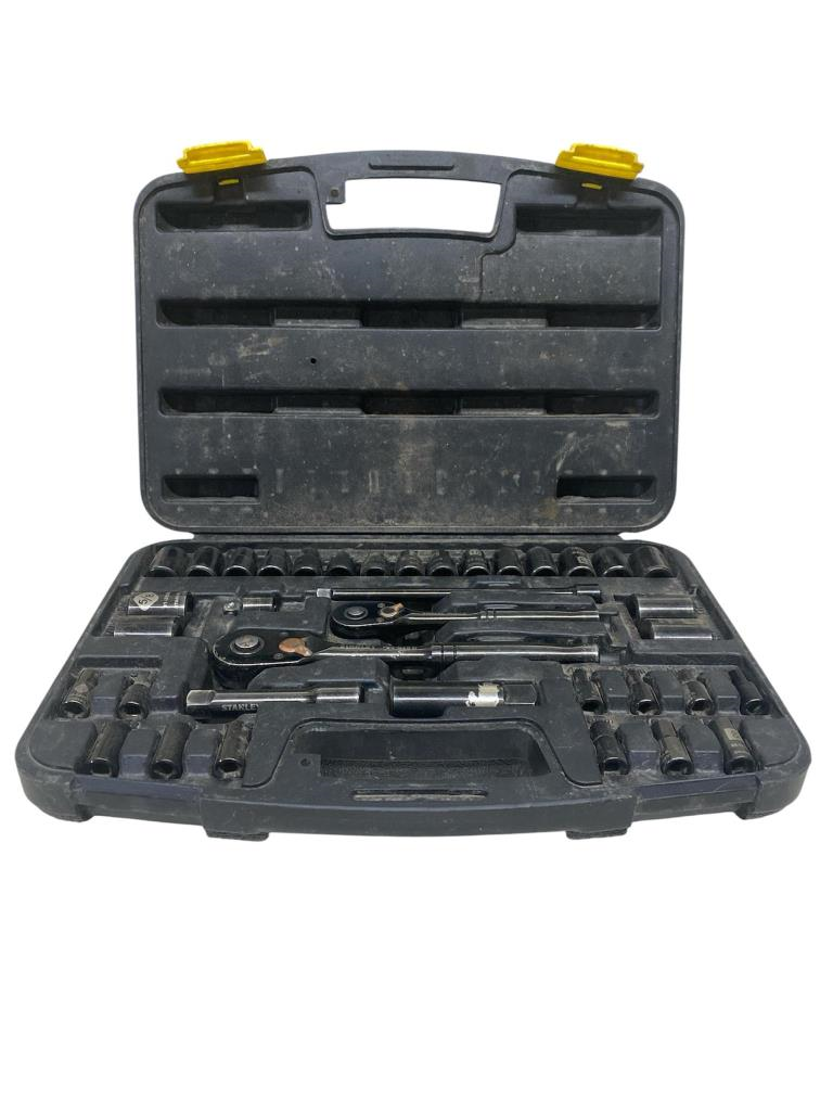Caja De Herramientas 30 Pzs Stanley