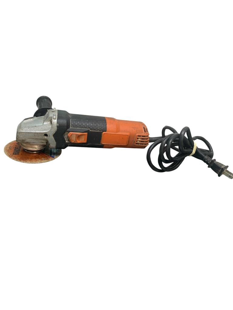Esmeriladora Angular/rehilete 4 1/2" Black And Decker