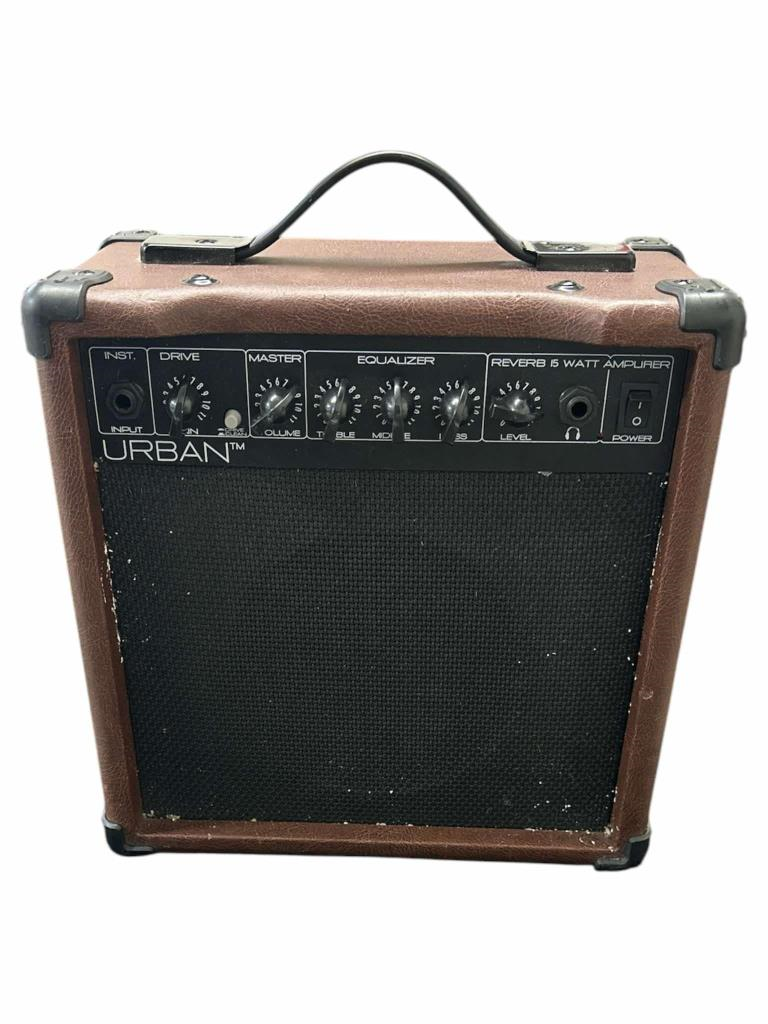 Amplificador De Guitarra Mediano 20 A 50 Watts Otro Articulo En Liquidacion Urban