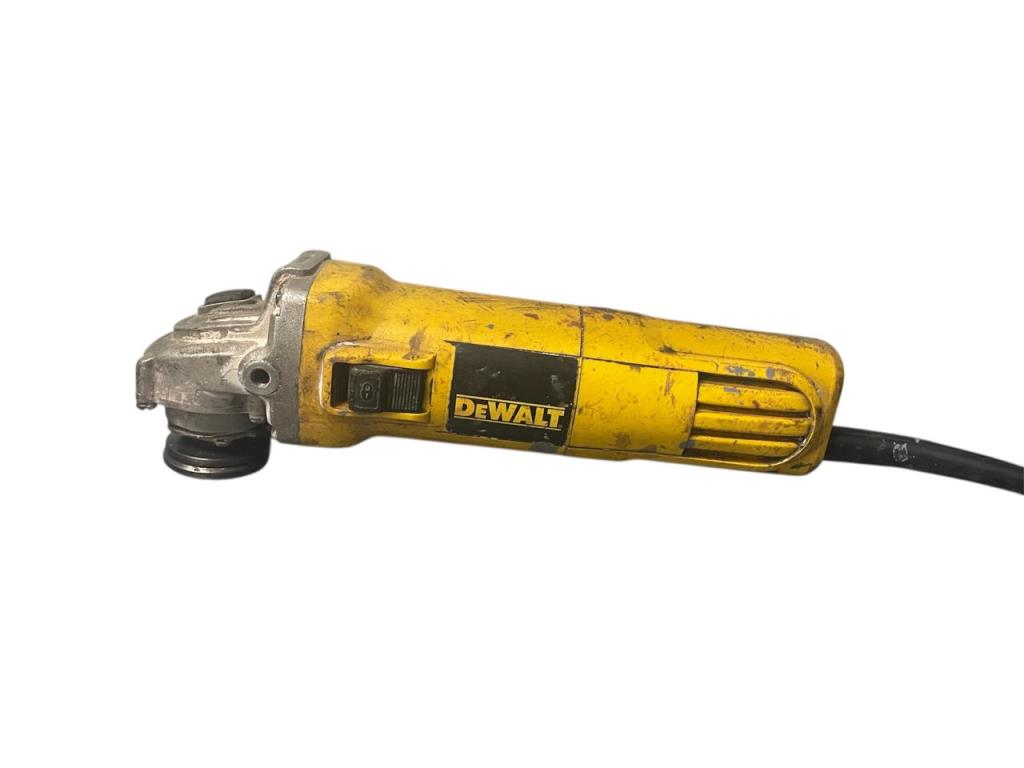 Esmeriladora Angular/rehilete 4 1/2" Dewalt