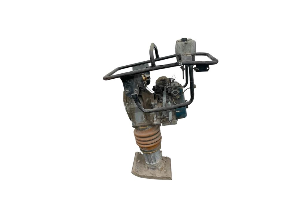 Vibroapisonador/compactadora Bailarina Hyundai