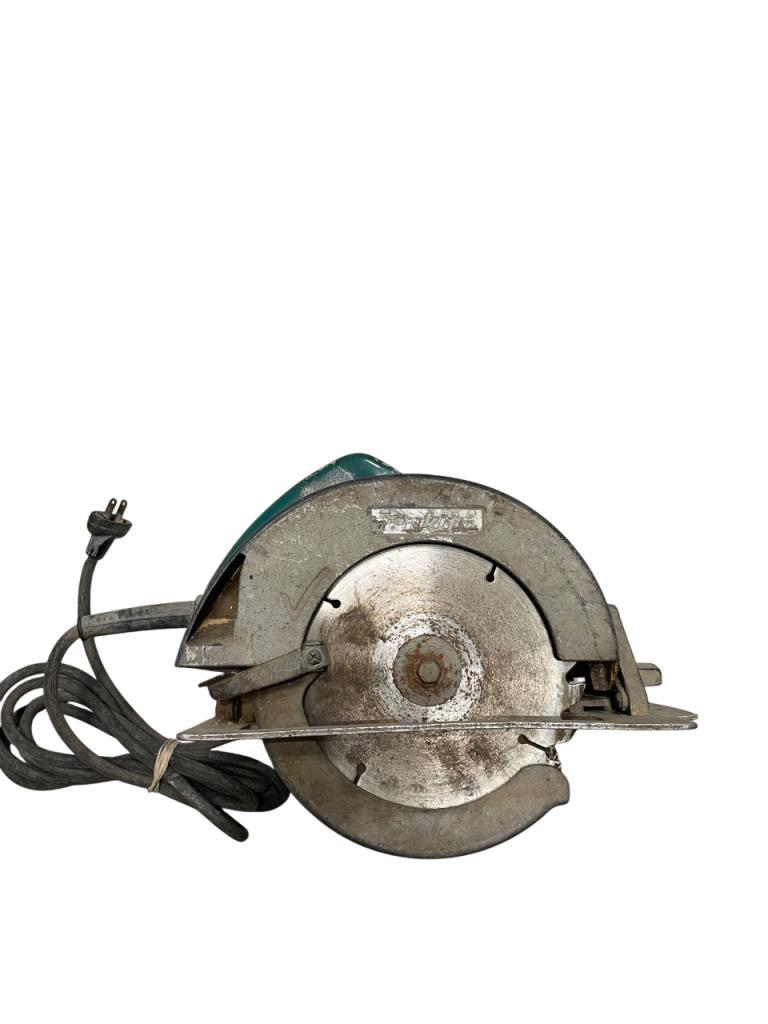Sierra Circular 7 1/4" Articulo En Liquidacion Makita