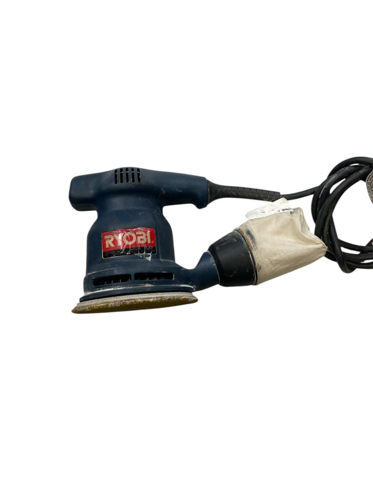 Lijadora Orbital Ryobi