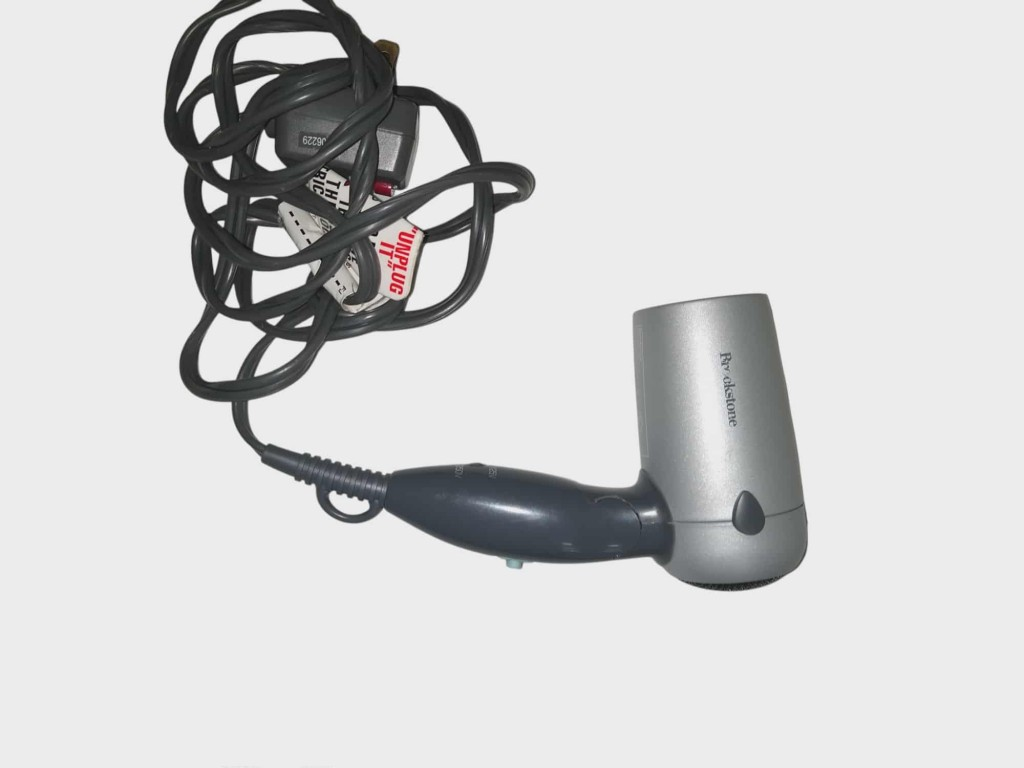 Secadora Para El Cabello De Viaje Brookstone Brookstone