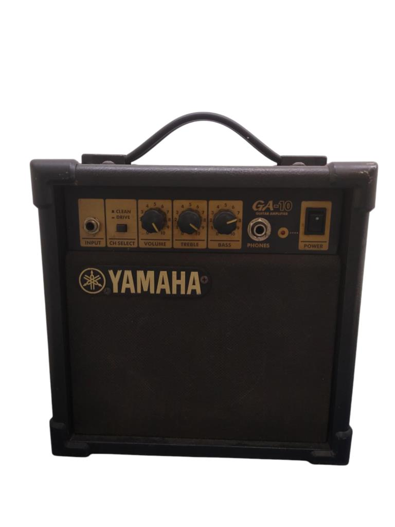 Amplificador De Guitarra Chico 1-19 Watts Yamaha Yamaha