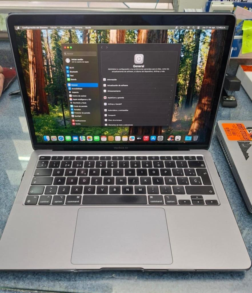 Computadora Macbook Air M1 (2020) Apple, Apple, M1, Ssd 480/512gb, Memoria Ram 8gb