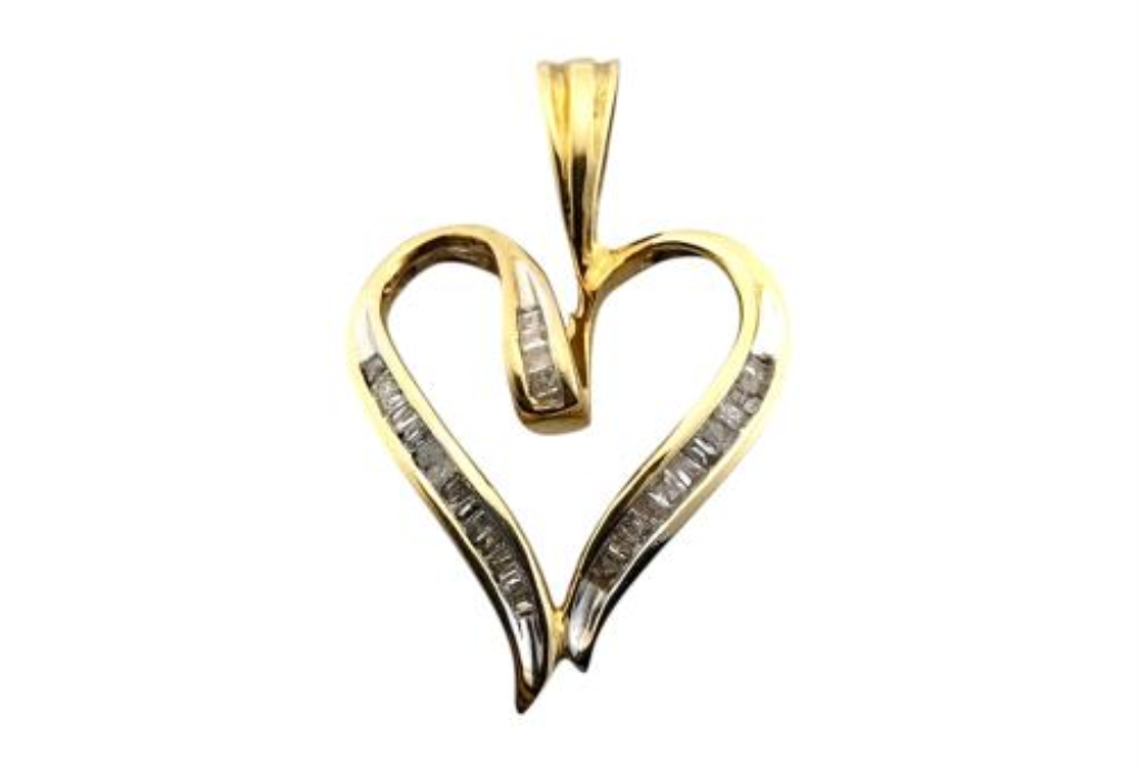 Dije Corazón Con Brillan Oro, 10 K, 2.00 Grs, 30.00 Puntos 