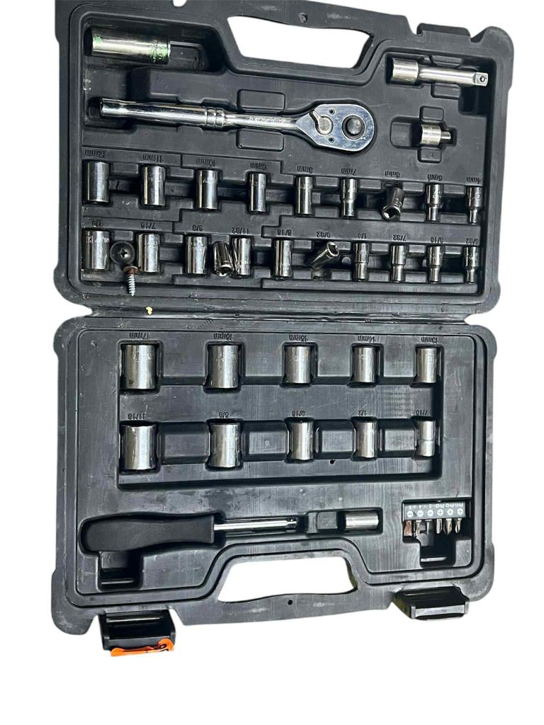 Caja De Herramientas 40 Pzs Stanley