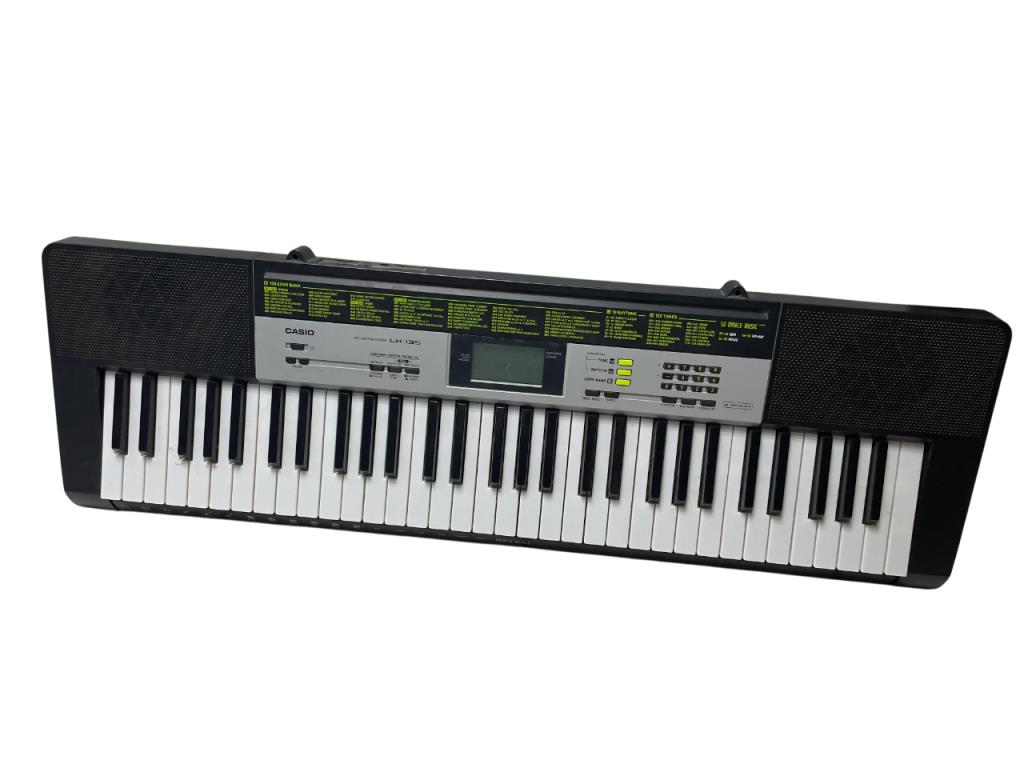 Instrumentos Musicales Piano Digital Casio, 61