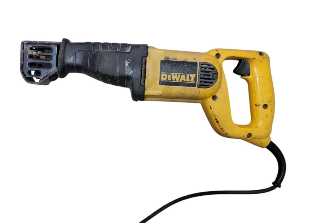Sierra Sable Electrica Dewalt