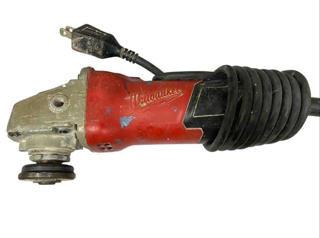 Esmeriladora Angular/rehilete 4 1/2" Milwaukee