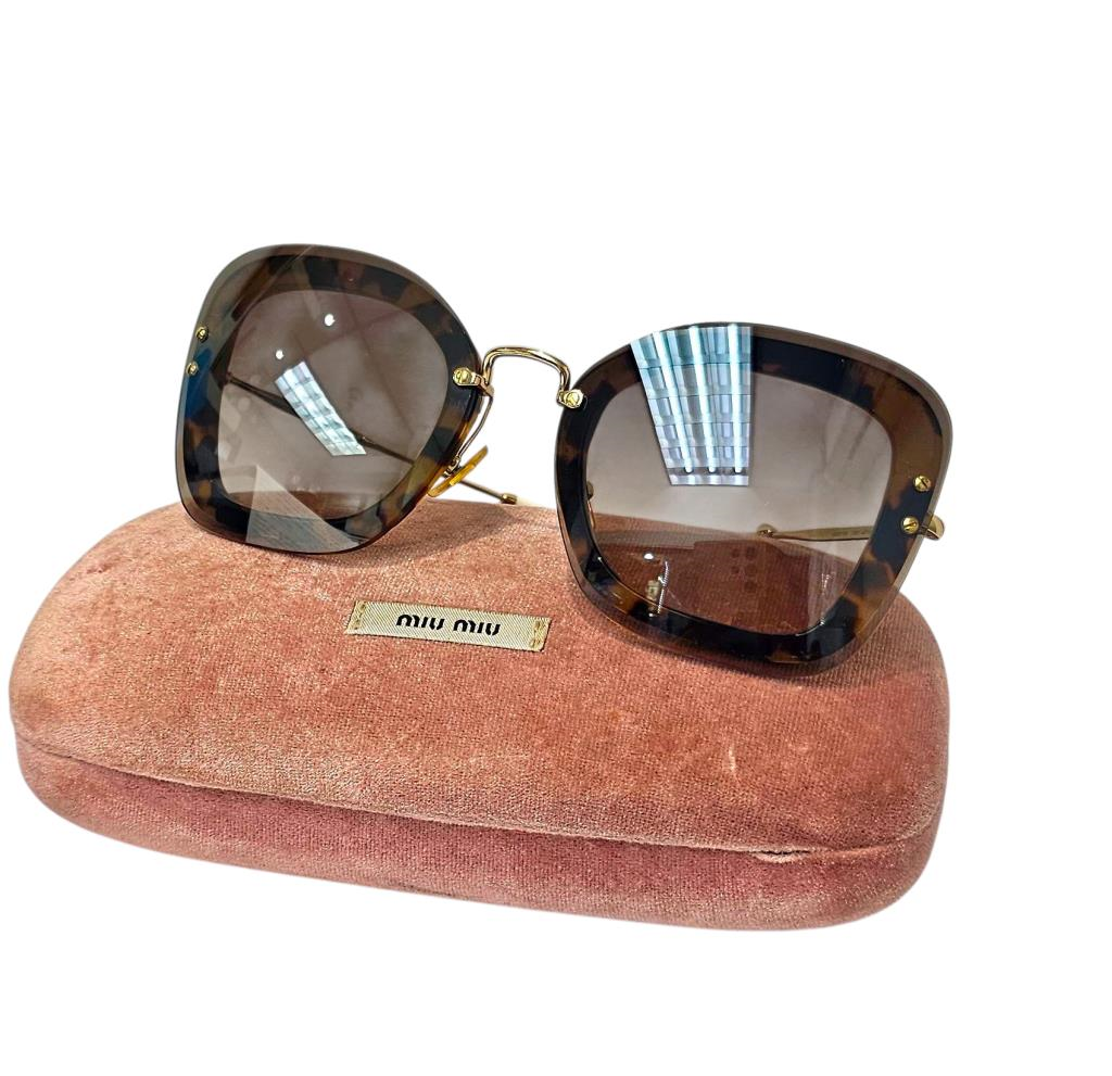 Lentes Para Sol De Moda Miu Miu, Dama Miu Miu