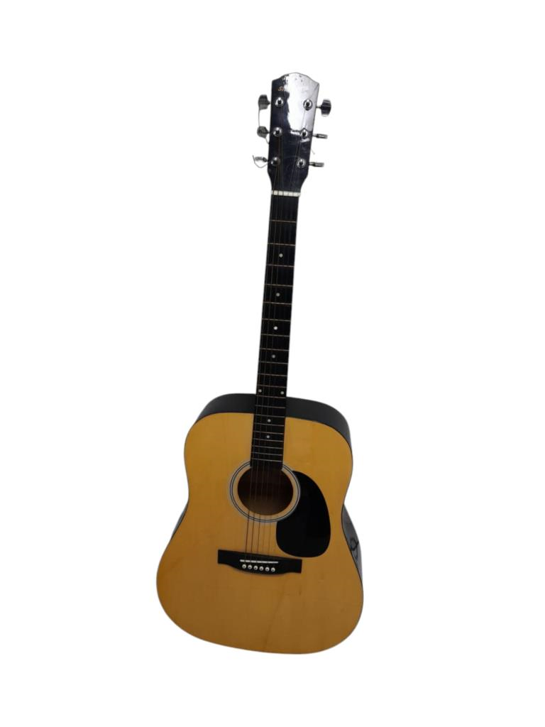 Guitarra Acústica Fender Lijero Golpe Del Lado Derecho Fender