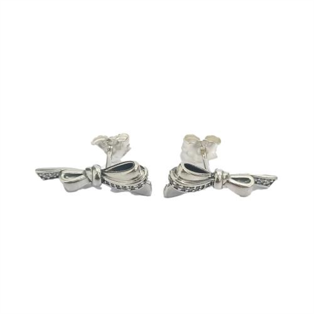 Par De Aretes Con Piedra Sintética Moño Pandora Plata, 925 K, 3.20 Grs, Pandora