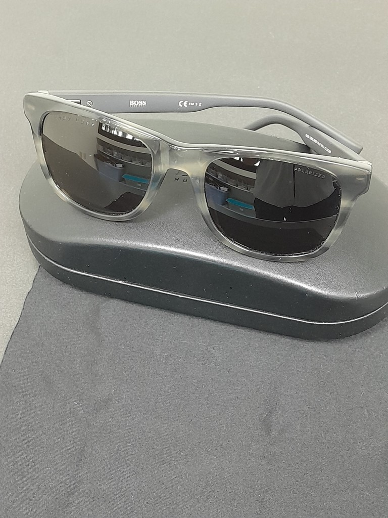 Lentes Para Sol De Moda Buen Estado Hugo Boss, Unisex Hugo Boss