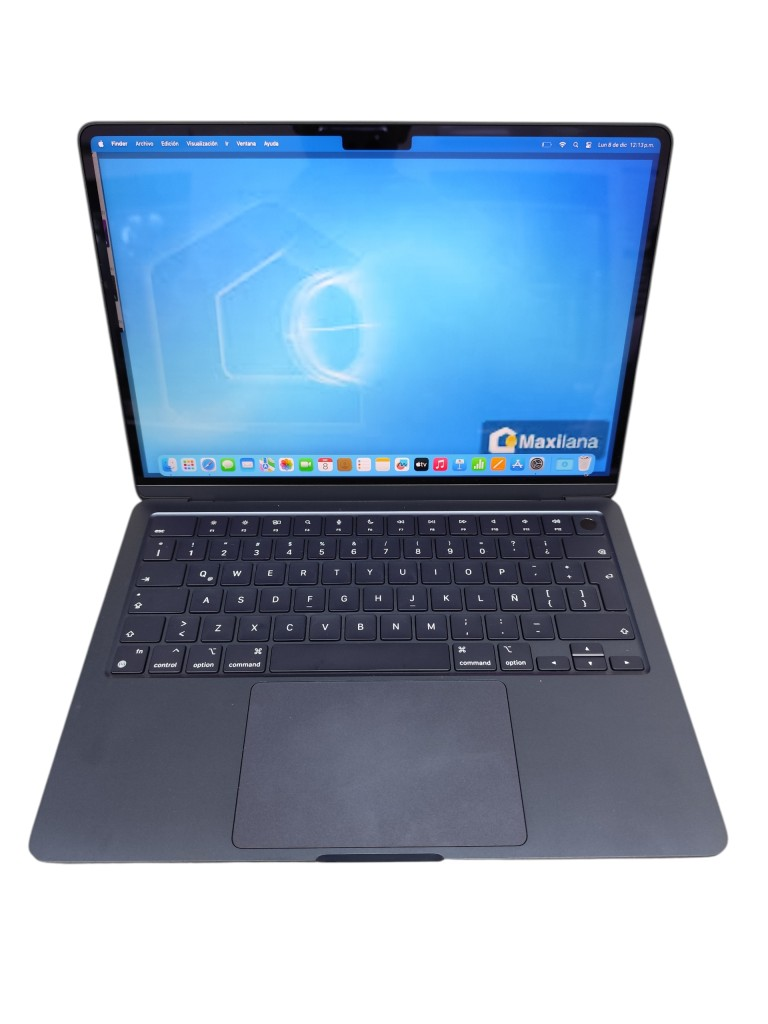 Computadora Macbook Air 13.6" M2 (2022) Apple, Apple, M2, Ssd 240/256gb, Memoria Ram 16gb